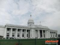 das Parlament in Colombo