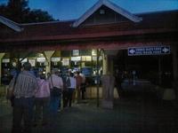 0380 Früh am Morgen zum Ta Promh - Urwaldtempel.jpg