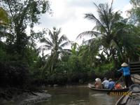 Mit dem Ruderboot durch das Mekong Delta