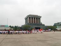 Parade am Ho Chi Minh Mausoleum
