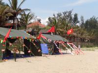 Parteitreff am Strand - Lang Co