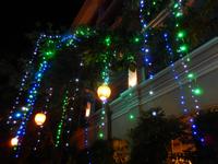 Lichter im Innenhof Kambodscha