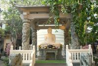 Im Gangaramaya Tempel in Colombo
