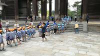 Kindergarten Gruppen besuchen den Tempel