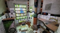 Rundreise Neuseeland // Hundertwasser-Toilette in Kawakawa