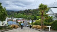 Rundreise Neuseeland // Stopp an der Baldwin Street - DIE steilste Straße der Welt