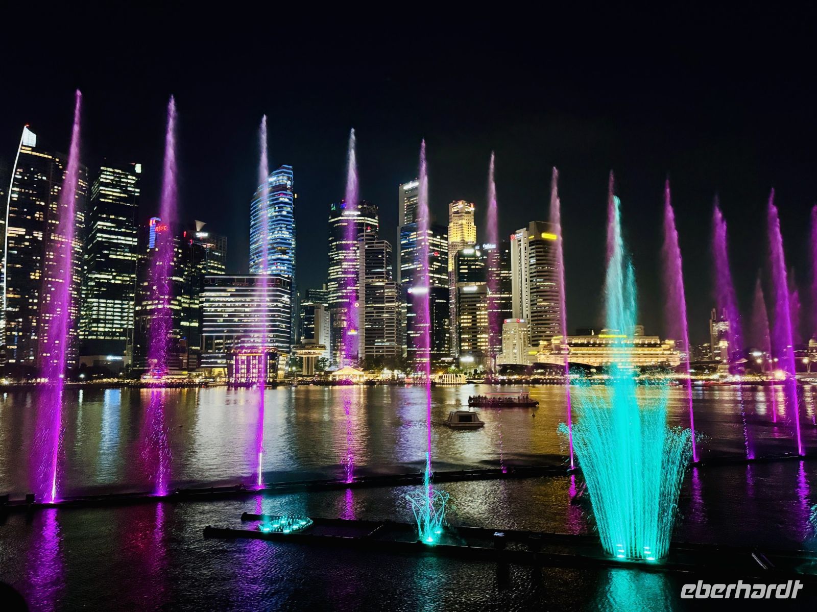 Tag 2 - Spectra, Wasser- und Lichtshow