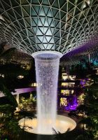 Tag 3 - Jewel-Wasserfall, Flughafen Singapur 