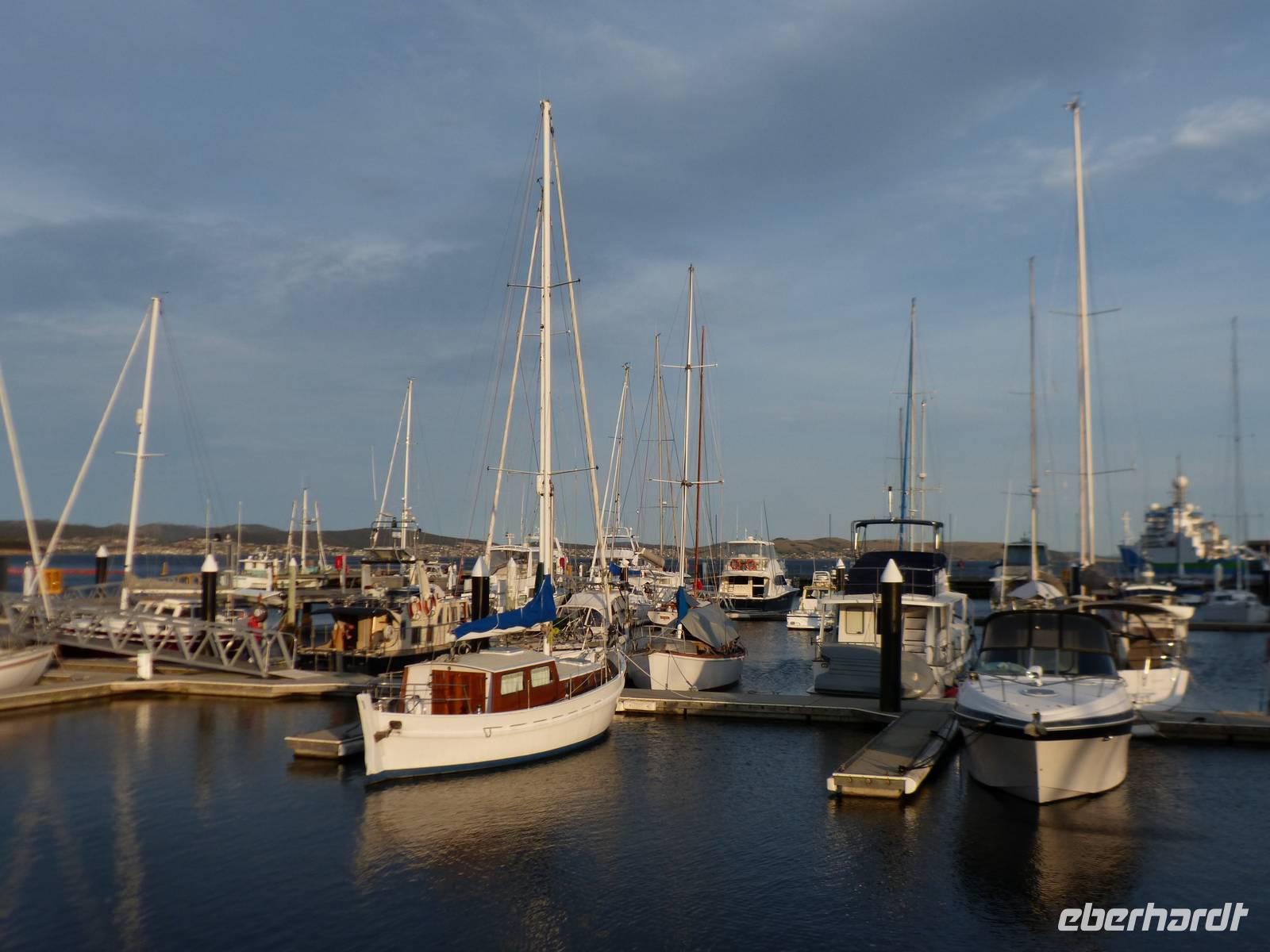 011.Hobart