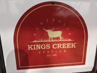 343. Toilettenstopp an Kings Creek Rinderfarm, Outback, Australien