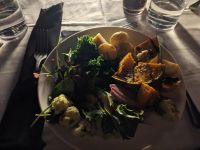 401. Sounds of Silence Abendessen, Outback, Australien