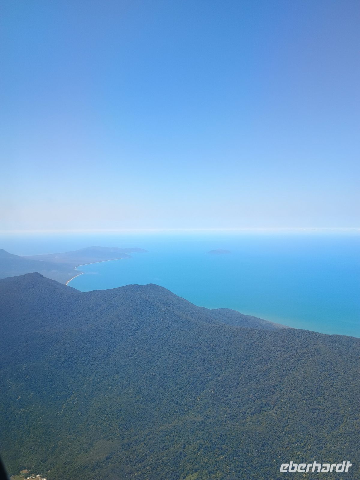 Über Cairns