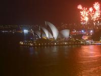 Feuerwerk in der Nähe der Oper