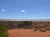 Salzsee auf dem Weg zum Ayes Rock