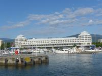 Ausfahrt vom Hafen Cairns in Richtung Great Barrier Reef