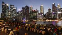 Singapur, warten auf die Lasershow