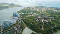 Singapur, Blick vom Sky Observation Deck auf Gardens by the Bay