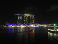 Singapur bei Nacht - Marina Bay Sands
