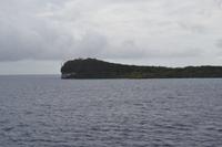 Lifou - Blick vom Schiff auf die Easo-Halbinsel