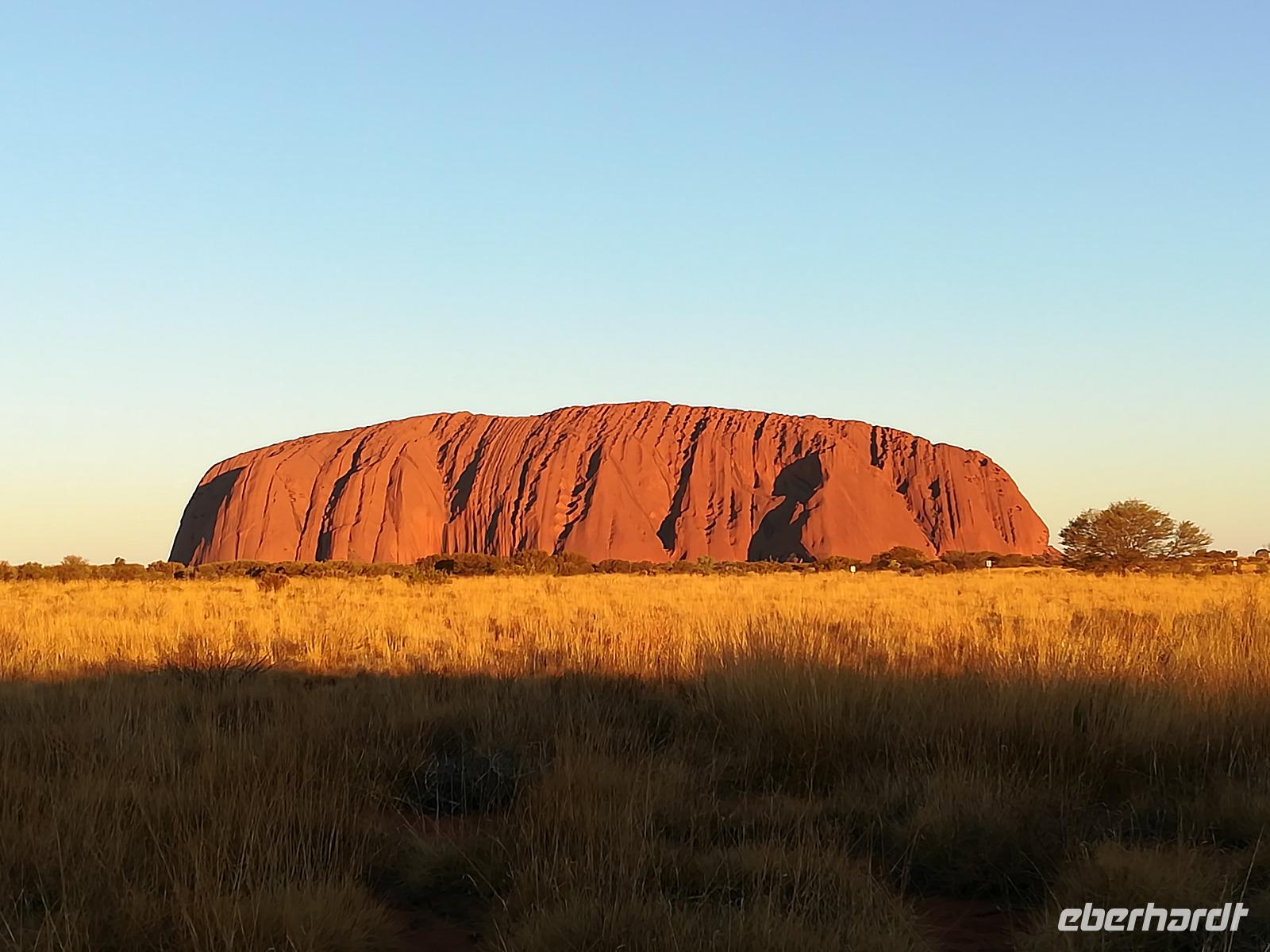 071 Ayers Rock - Sonnenuntergang 18.19 Uhr