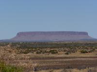 083 Unterwegs nach Alice Springs - Mt.Connor