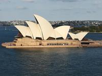 180 Sydney - Oper