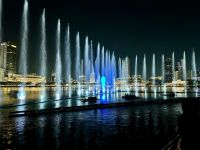 2. Reisetag – Ankunft in Singapur – Licht- und Lasershow „Spectra“ vor dem Marina Bay Sands Hotel
