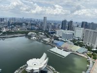Skyline Singapur mit Blick auf die Formel 1 Rennstrecke