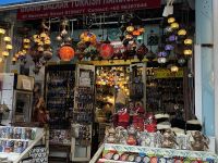 kleiner Laden im Arabischen Viertel in Singapur