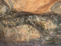 Felsmalerei im Kata Tjuta / Uluru Nationalpark