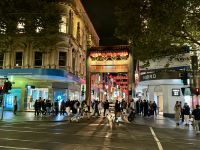 6. Reisetag – Abendspaziergang in Melbourne – Eingang zur Chinatown