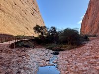 8. Reisetag – Kata Tjuta – Spaziergang in die Walpa Gorge