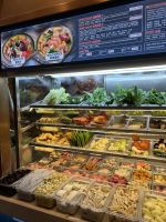 Abendessen im Food Court