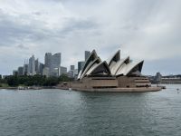 während der Hafenrundfahrt - Opernhaus Sydney