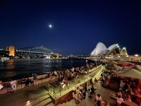 Sydney - Harbour Bridge und Opernhaus am Abend