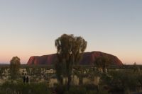 Sonnenaufgang am Uluru (2).jpg