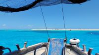 Zum Schnorcheln und Baden auf Michaelmas Cay 