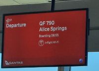 Flug mit Quantas nach Alice Springs