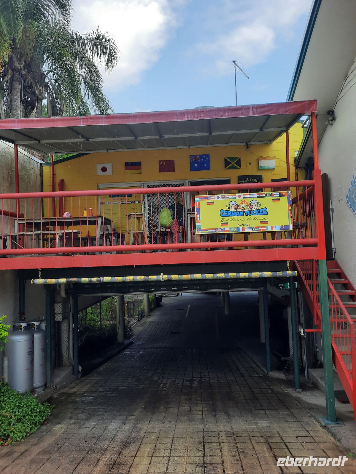 Deutsche Imbissstube mit Thüringer Bratwurst in Kuranda