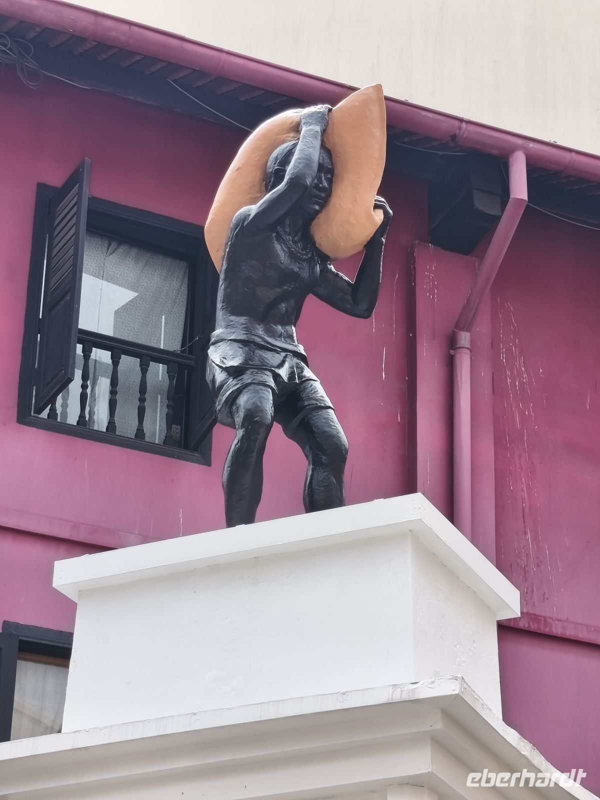 ehemals Transportarbeiter heute die reichste Gruppe hier in Chinatown