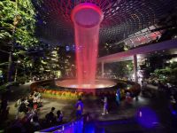 entspanntes Warten auf den Flug nach Melbourne &ndash; &copy; Gunter Looß (Eberhardt TRAVEL)