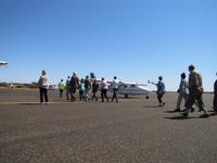 am Flughafen vom Ayers Rock