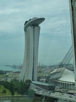 P1020917-Marina Bay Sands Hotel am Tag