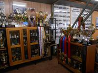 Fahrt von Alice Springs nach Yulara (Pause auf einer Kamelfarm)