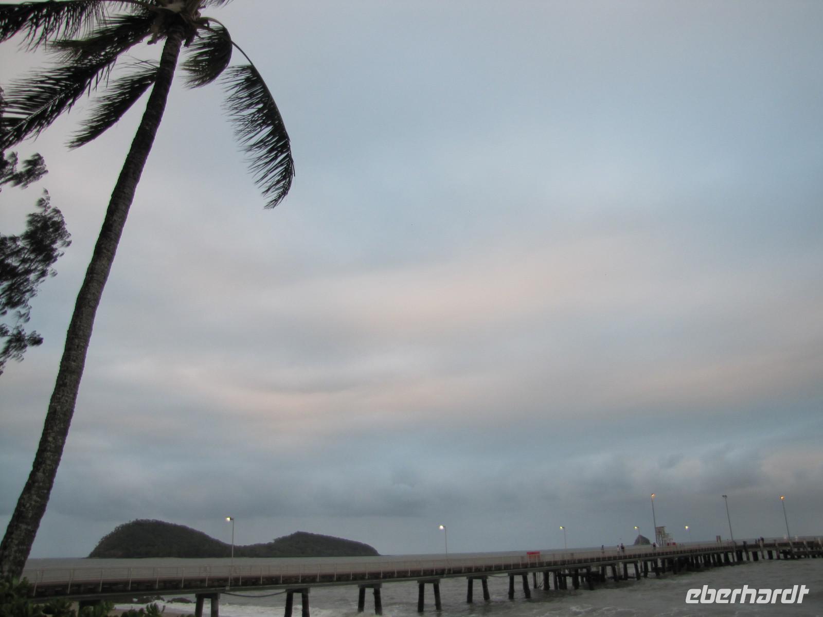 Palm Cove Beach