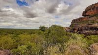 Rundreise Australien - Wanderung um den Nourlangiefelsen im Kakadu-Nationalpark
