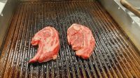 Rundreise Australien - rustikales Abendessen im Outback