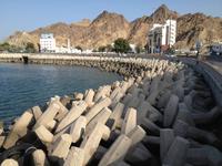 135 an der Corniche in Muscat &ndash; &copy; Patrick Fritzsche (Eberhardt TRAVEL)