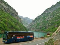 Unser Reisebus in der Neretvaschlucht