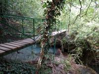 Weg über Krushuna Wasserfälle